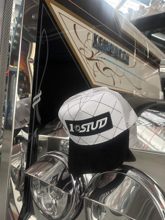 10STUD Truckers Hat Colab - Black & White